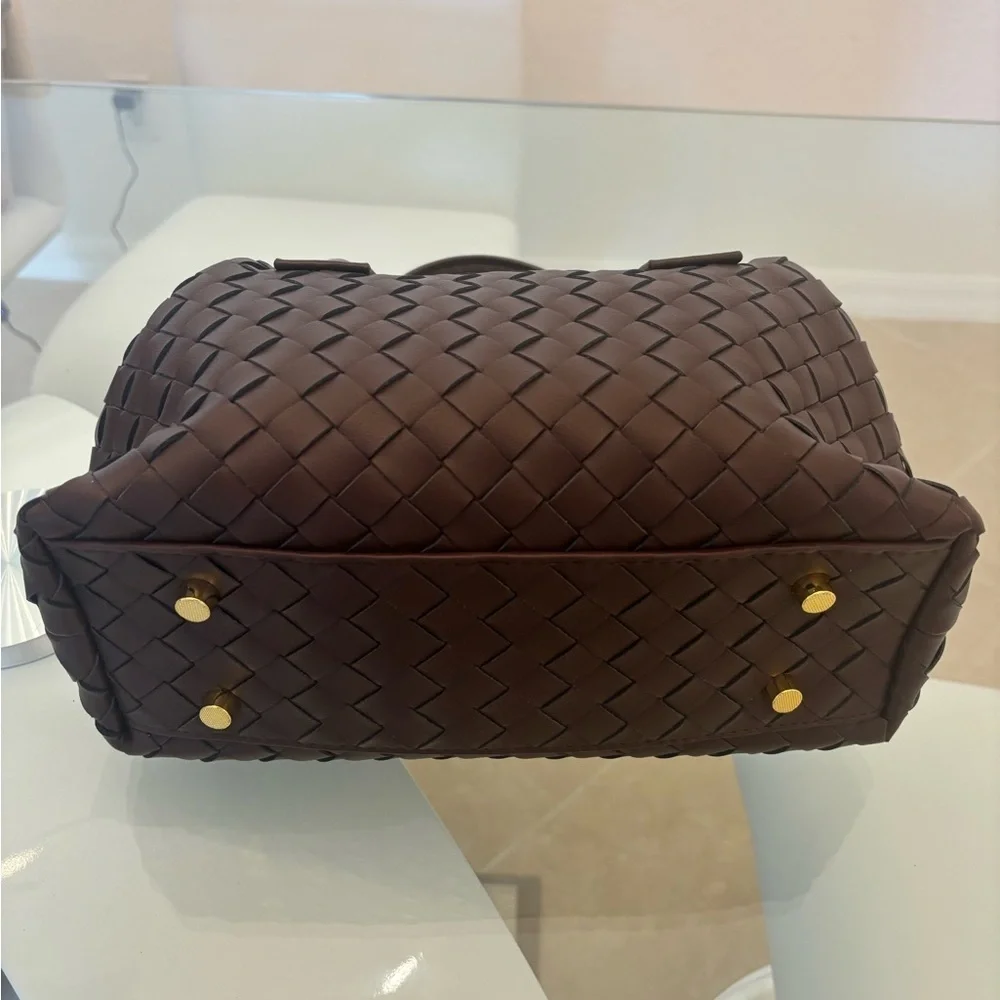 Elegant Brown Woven Vegan Handbag